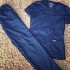 Women’s Scrubs